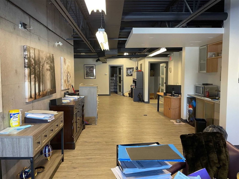 15 - 647 Welham Rd, Barrie, L4N0B7 | Image 2