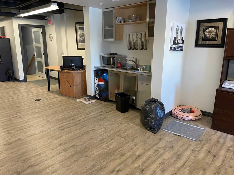 15 - 647 Welham Rd, Barrie, L4N0B7 | Image 3