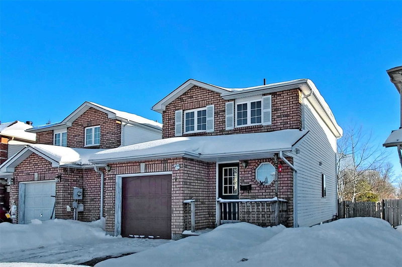 87 Wessenger Dr, Barrie, L4N8P8 | Image 2