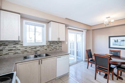 28 Villers St, Barrie - Edgehill Drive image-0-3