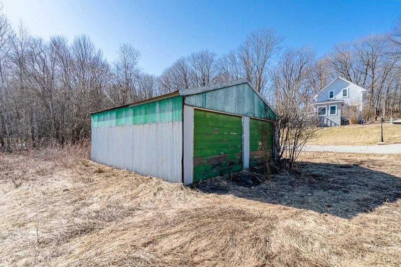 204 Gianetto Dr, Midland, L4R 5J4 | Image 2