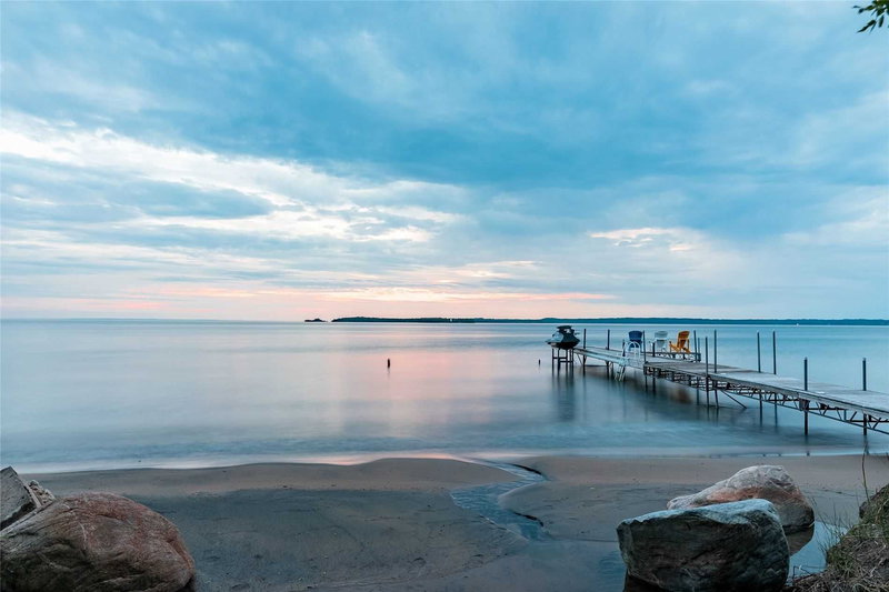 679 Sandy Bay Rd, Tiny, L9M 0H6 | Image 3