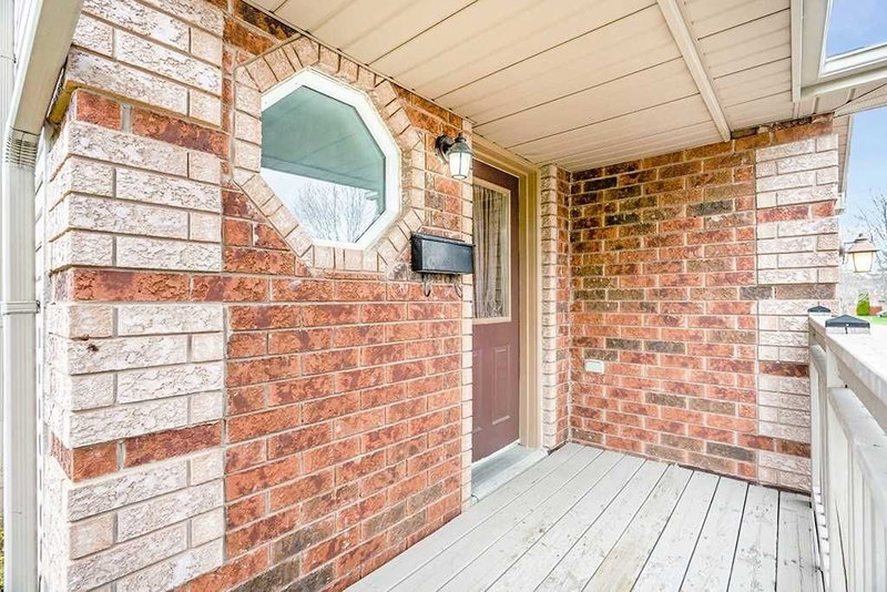 133 Columbia Rd, Barrie, L4N 8E3 | Image 3