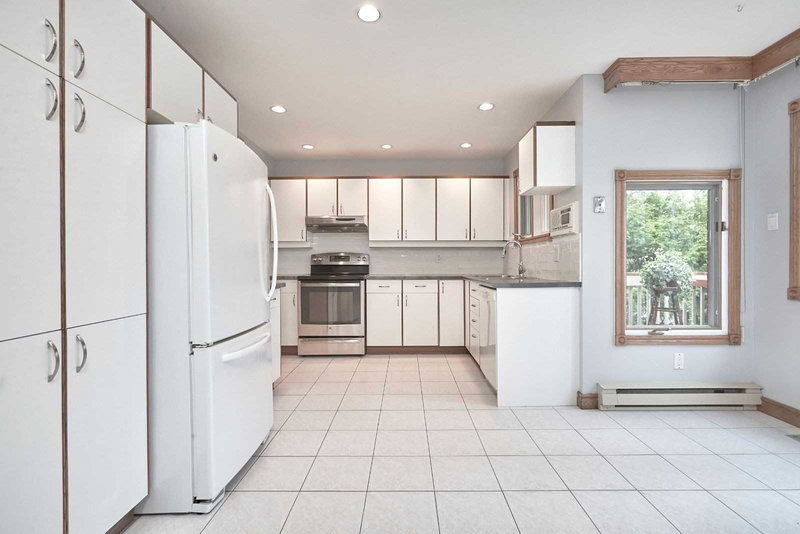 40 Ridge Ave, Ramara, L0K 1B0 | Image 3