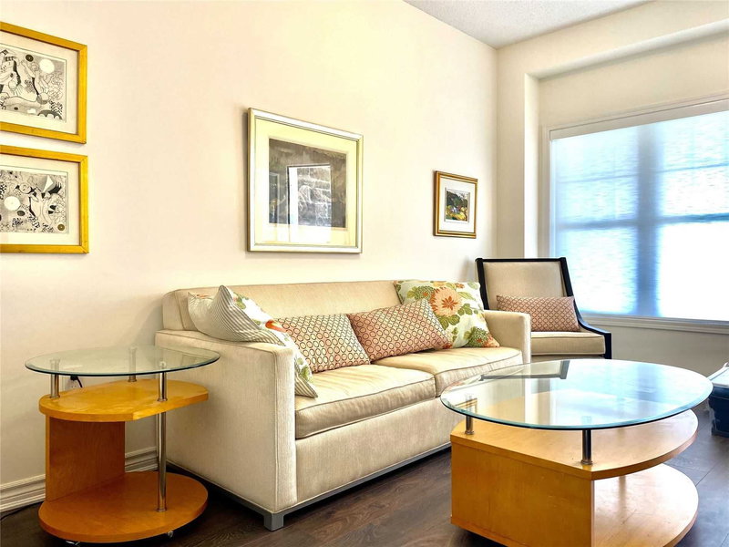 30 Hills Thistle Dr, Wasaga Beach, L9E 0J3 | Image 3