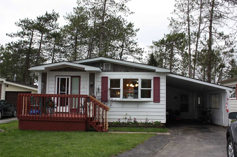 14 Sinclair Ave S, Wasaga Beach, L9Z 1K3 | Image 2