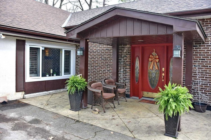 L9Z2V8 - 2082 River Rd W, Wasaga Beach, N | Image 3