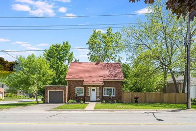 Detached House sold at 35 Grove Street, Barrie, Ontario, L4M 2N8 - Wellington - MLS: S5253433