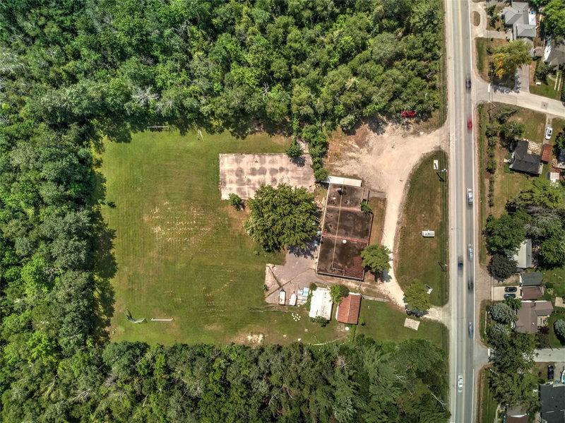 3267 Mosley St, Wasaga Beach, L9Z 1V2 | Image 2