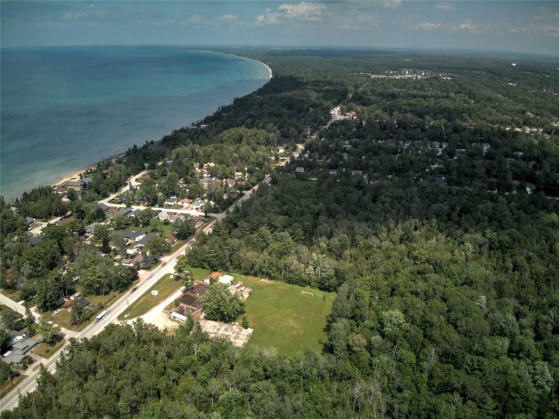 3267 Mosley St, Wasaga Beach, L9Z 1V2 | Image 3