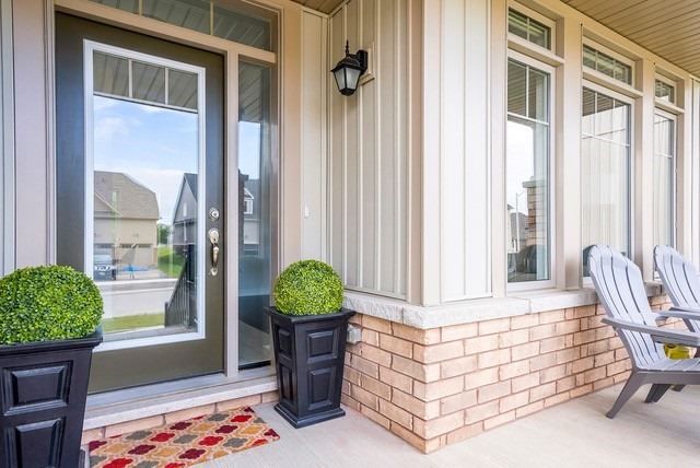 94 Kirby Ave, Collingwood, L9Y4B6 | Image 2