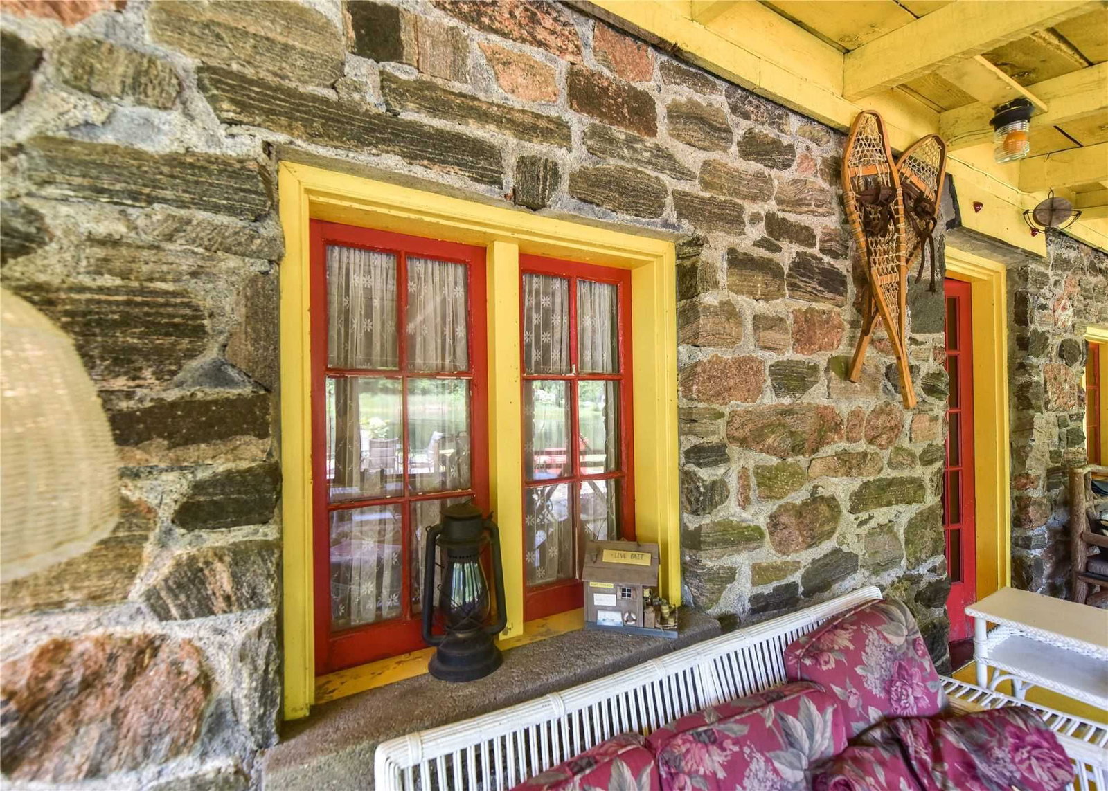 Listing Image 7