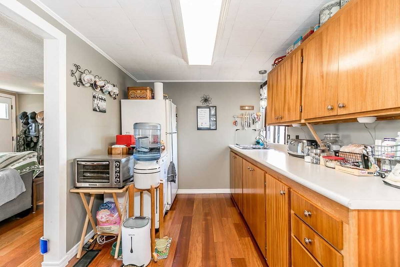 39 Ash St, Tay, L0K 2C0 | Image 2