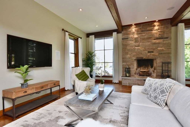 49 Gray Lane, Barrie, L4N7T1 | Image 3