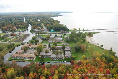 Townhouse sold at 27-2 Paradise Boulevard, Ramara, Ontario, L0K 1B0 - Brechin - MLS: S5382346