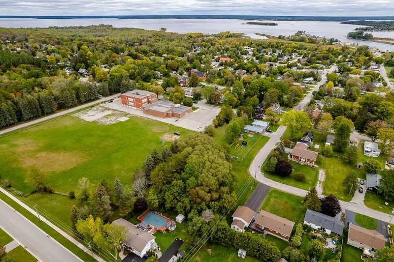 740 Midland Ave, Tay, L0K 1R0 | Image 3