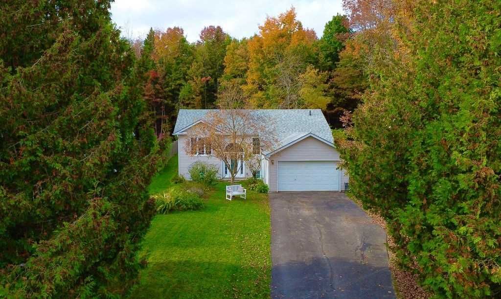 Detached House sold at 2252 Lakeshore Road, Oro-Medonte, Rural Oro-Medonte, L0L 1T0 - MLS: S5410774