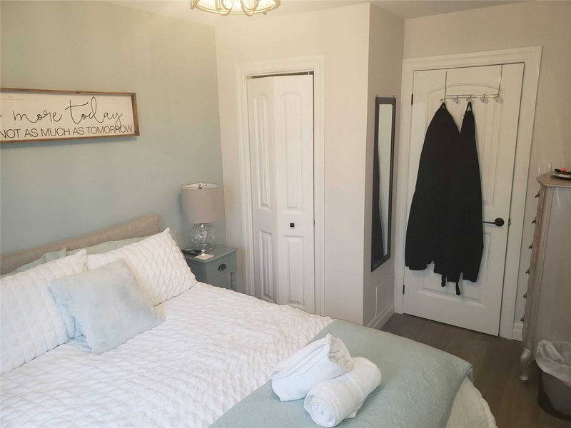 50 Trott Blvd, Collingwood, L9Y 5B6 | Image 3