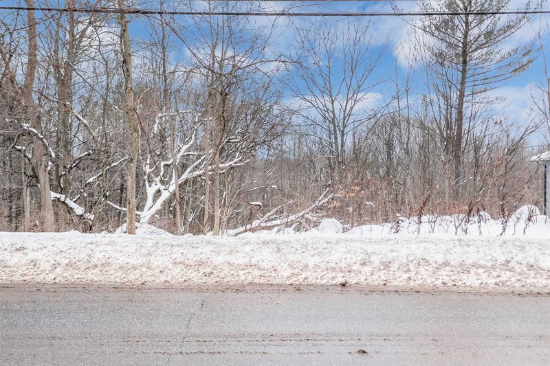 226 Church St, Penetanguishene, L9M 1G6 | Image 3