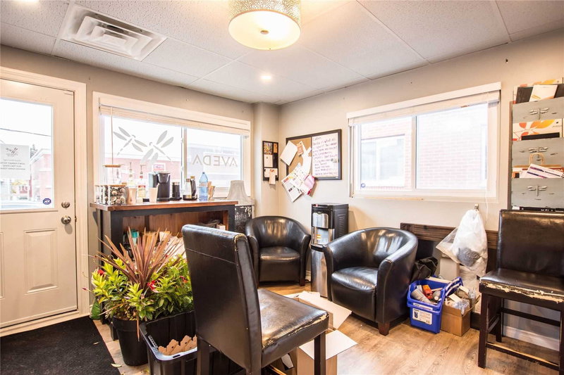 32 Matchedash St N, Orillia, L3V 4T5 | Image 3