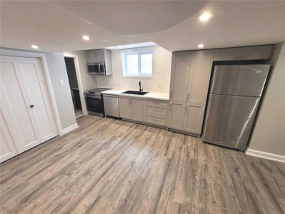 Detached House leased at Bsmt-205 Cardinal Street, Barrie, Ontario, L4M6G8 - Cundles East - MLS: S5449919