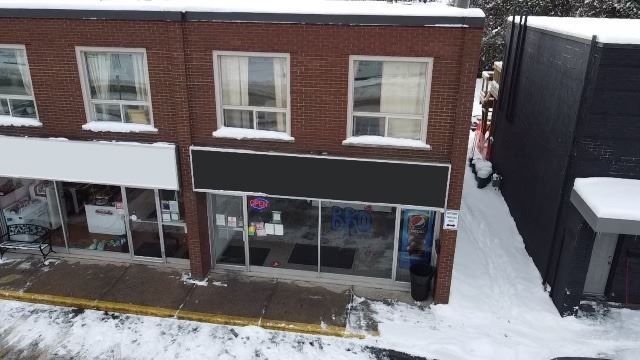 B - 247 West St N, Orillia, L3V 5C9 | Image 2