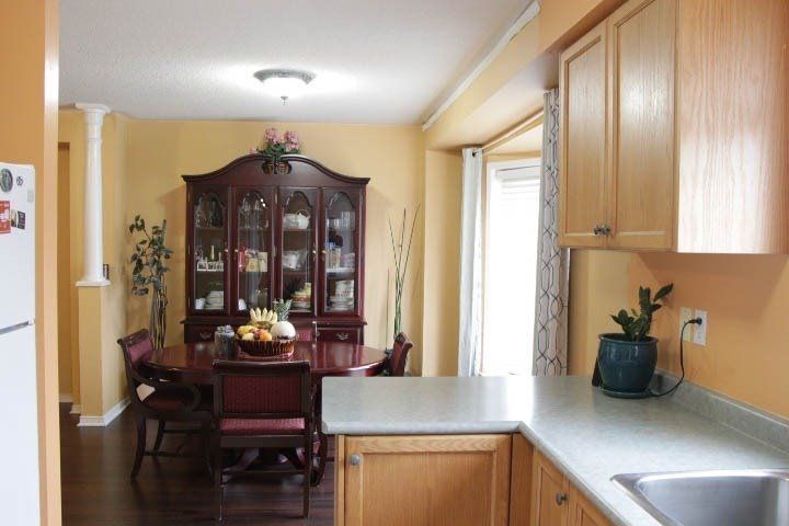 68 Trevino Circ, Barrie, L4M6T9 | Image 2