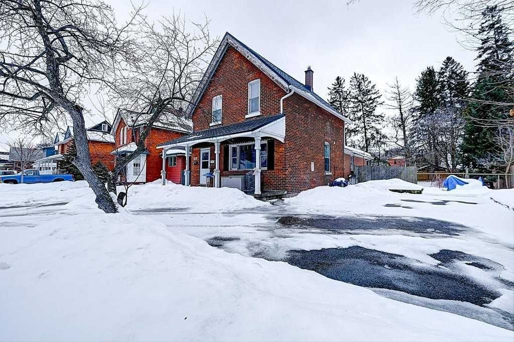 Listing photo 1