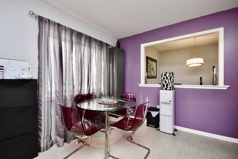 47 D'ambrosio Dr, Barrie, L4N 6V6 | Image 3