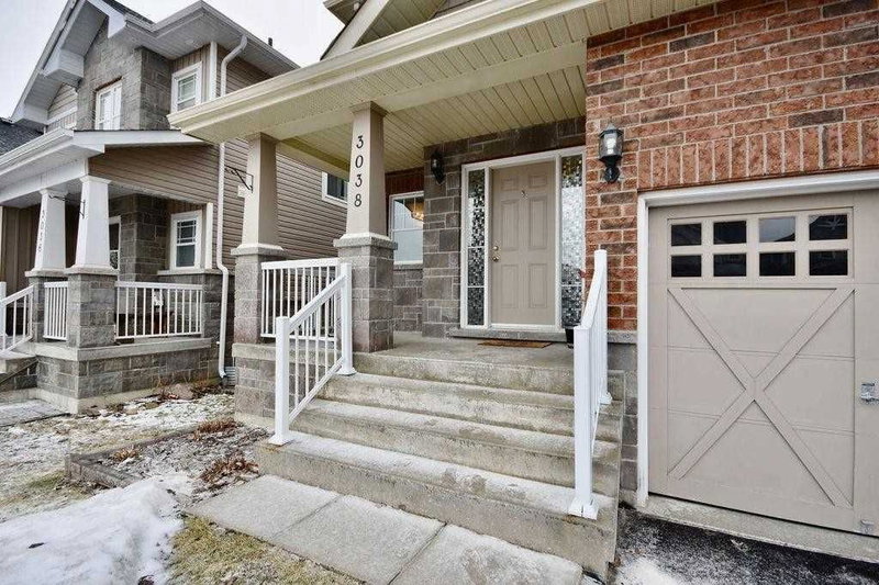 3038 Emperor Dr, Orillia, L3V 0A4 | Image 2