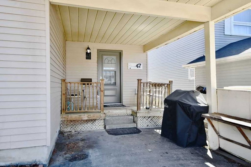 47 D'ambrosio Dr, Barrie, L4N 6V6 | Image 3