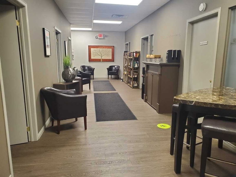 5 - 411 Huronia Rd, Barrie, L4N 9B3 | Image 2