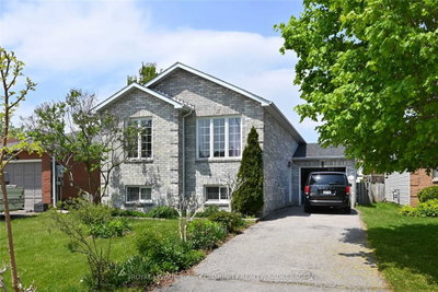Detached House sold at 90 Barre Drive, Barrie, Ontario, L4N 7P1 - Painswick North - MLS: S5627403