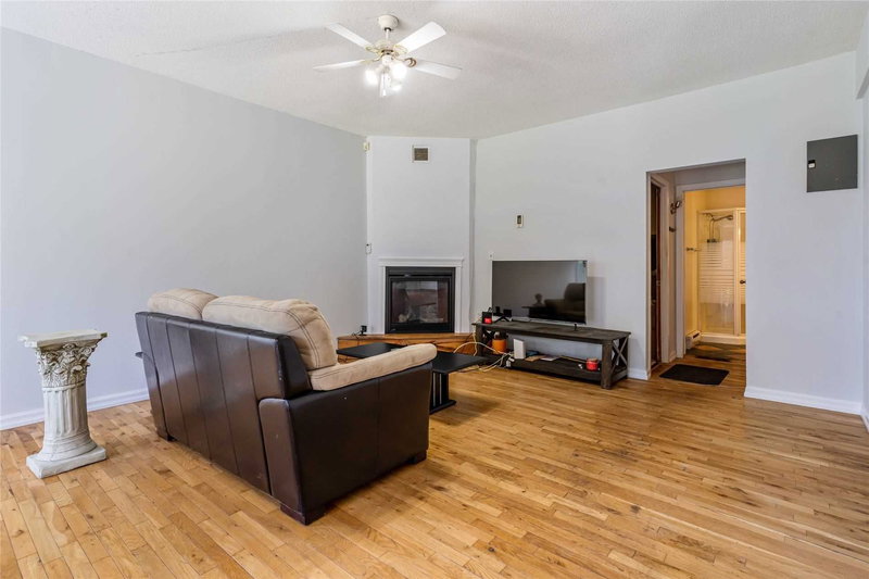 (C) - 369 Balm Beach Rd W, Tiny, L0L 2J0 | Image 3