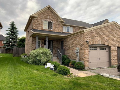 Semi-Detached House leased at 136 Tunbridge Road, Barrie, Ontario, L4M6T1 - Georgian Drive - MLS: S5666430