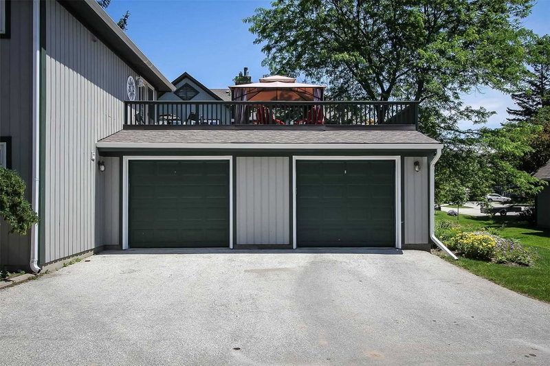 318 Mariners Way, Collingwood, L9Y 5C7 | Image 3