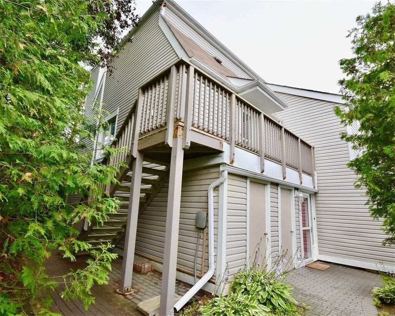 182 - 49 Trott Blvd, Collingwood, L9Y 5B8 | Image 2