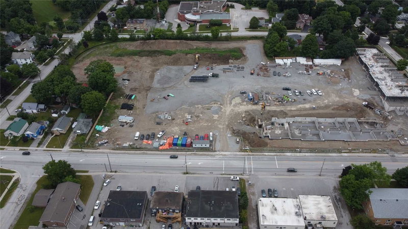 B - 247 West St N, Orillia, L3V 5C9 | Image 3