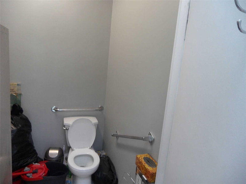 7 - 331 Bayfield St, Barrie, L4M 3C2 | Image 3