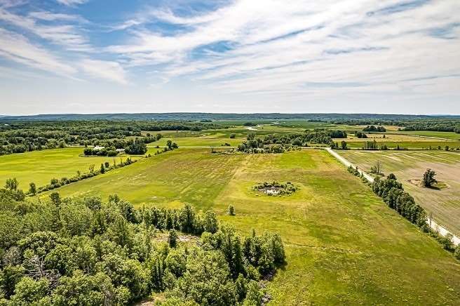 2059 Upper Big Chute Rd, Severn, L0K 1E0 | Image 3