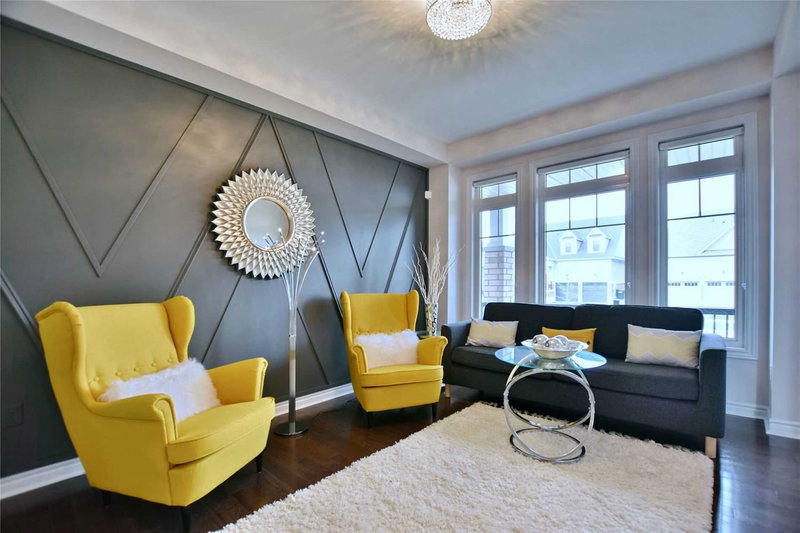 94 Kirby Ave, Collingwood, L9Y4B6 | Image 3