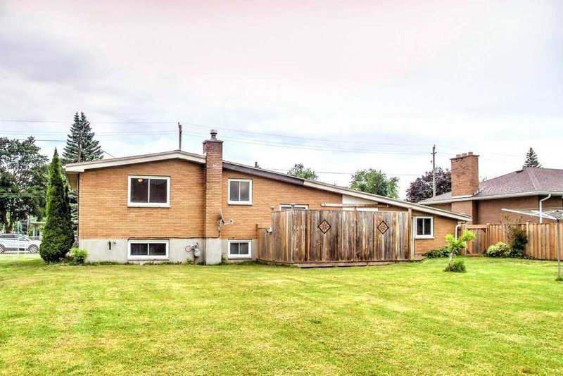 594 Oak St, Collingwood, L9Y 2Z1 | Image 2