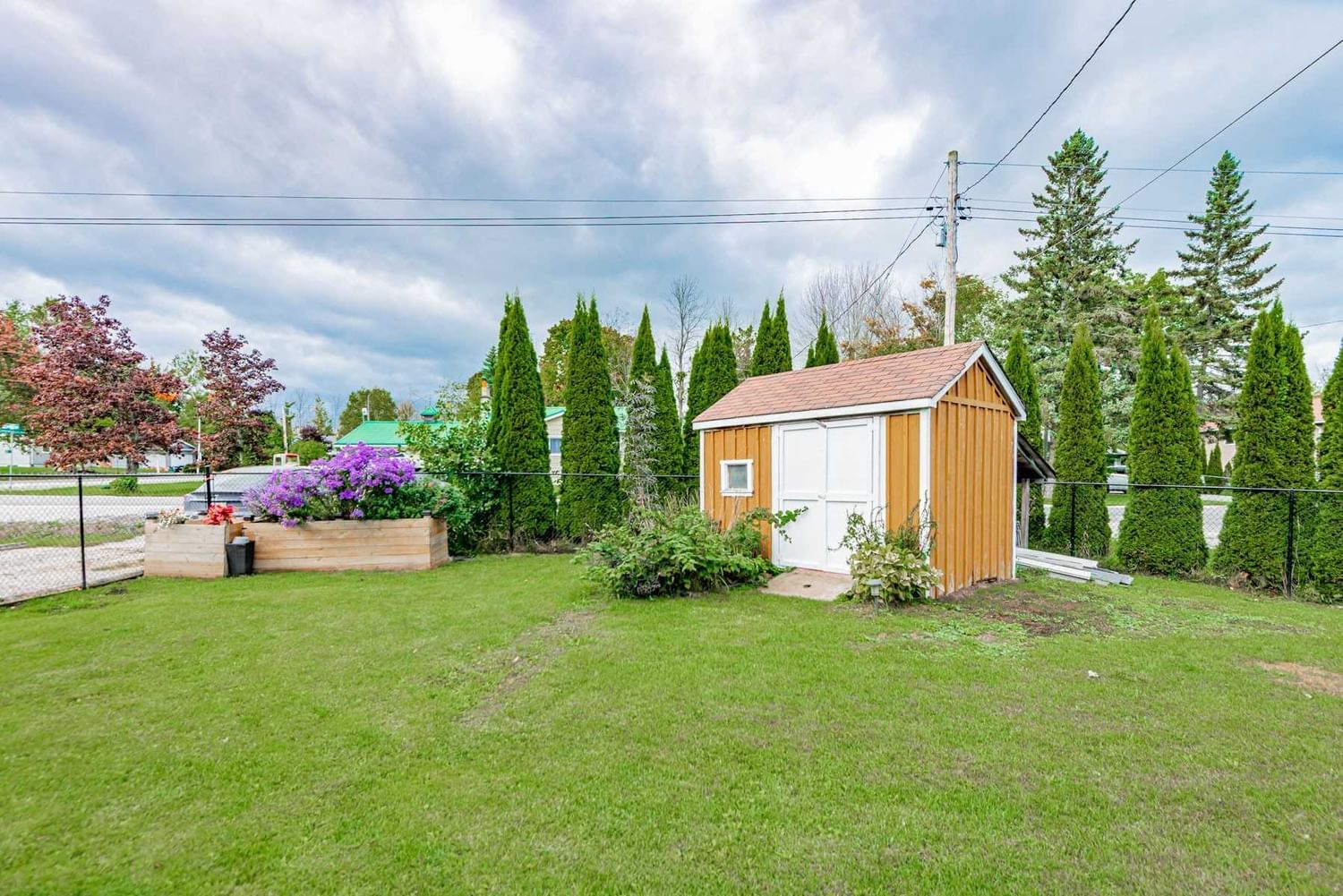 Listing Image 25