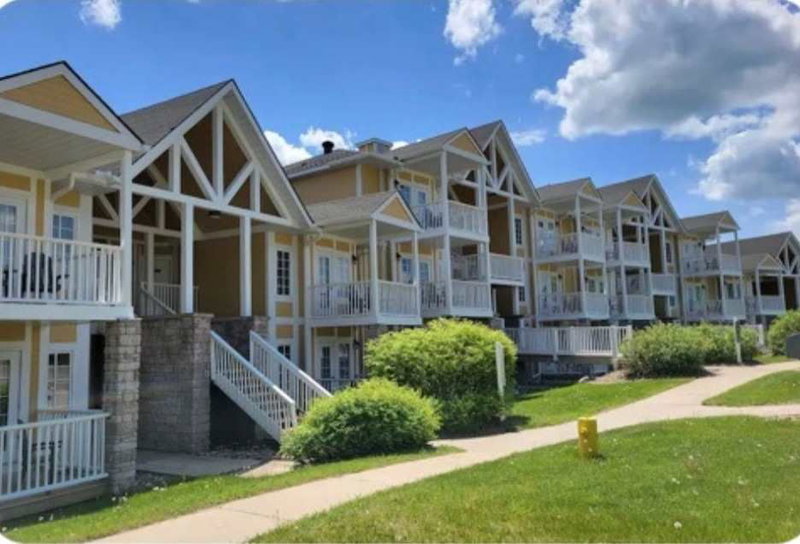 2064/65 - 99 Highland Dr, Oro-Medonte, L0L 2L0 | Image 2