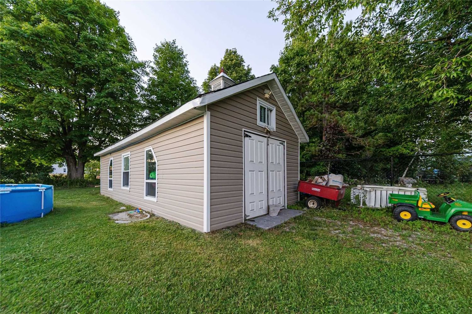 Listing Image 14