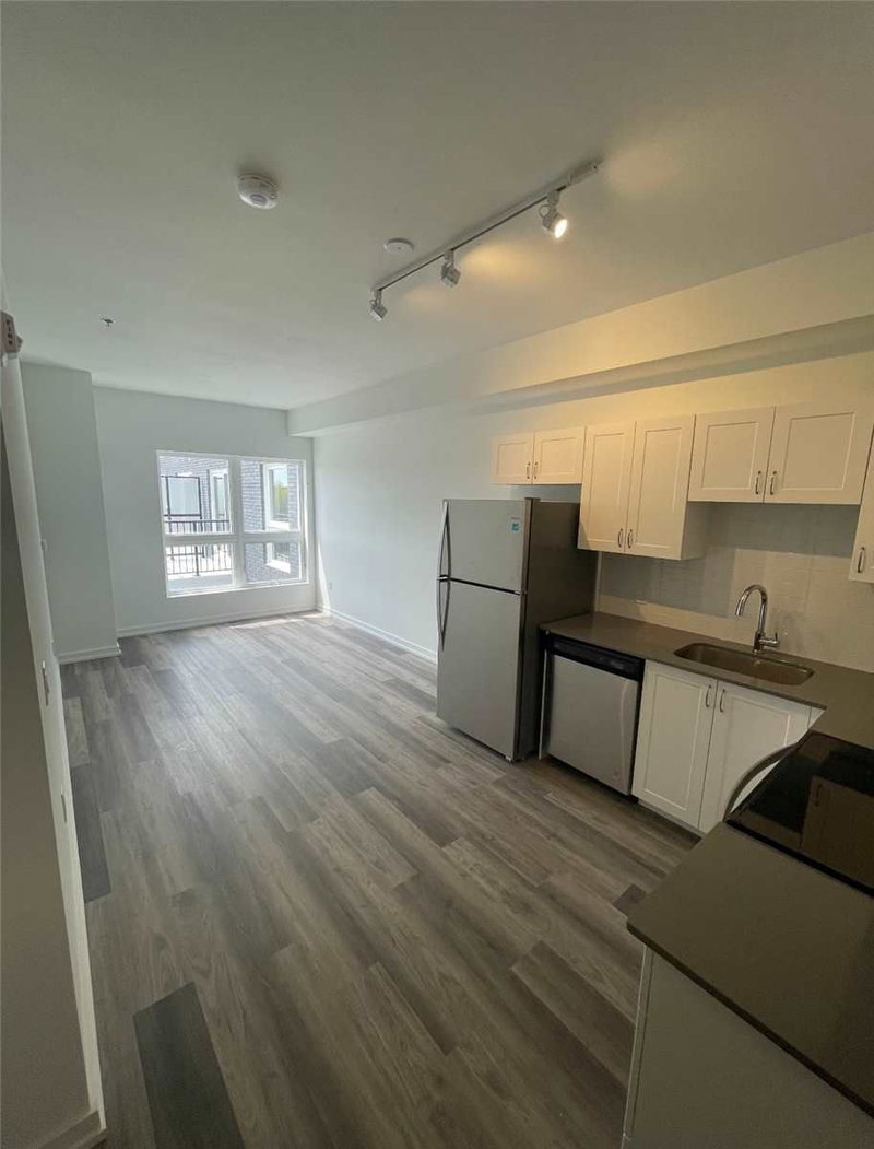 326 - 430 Essa Rd, Barrie, L4N 9C6 | Image 2