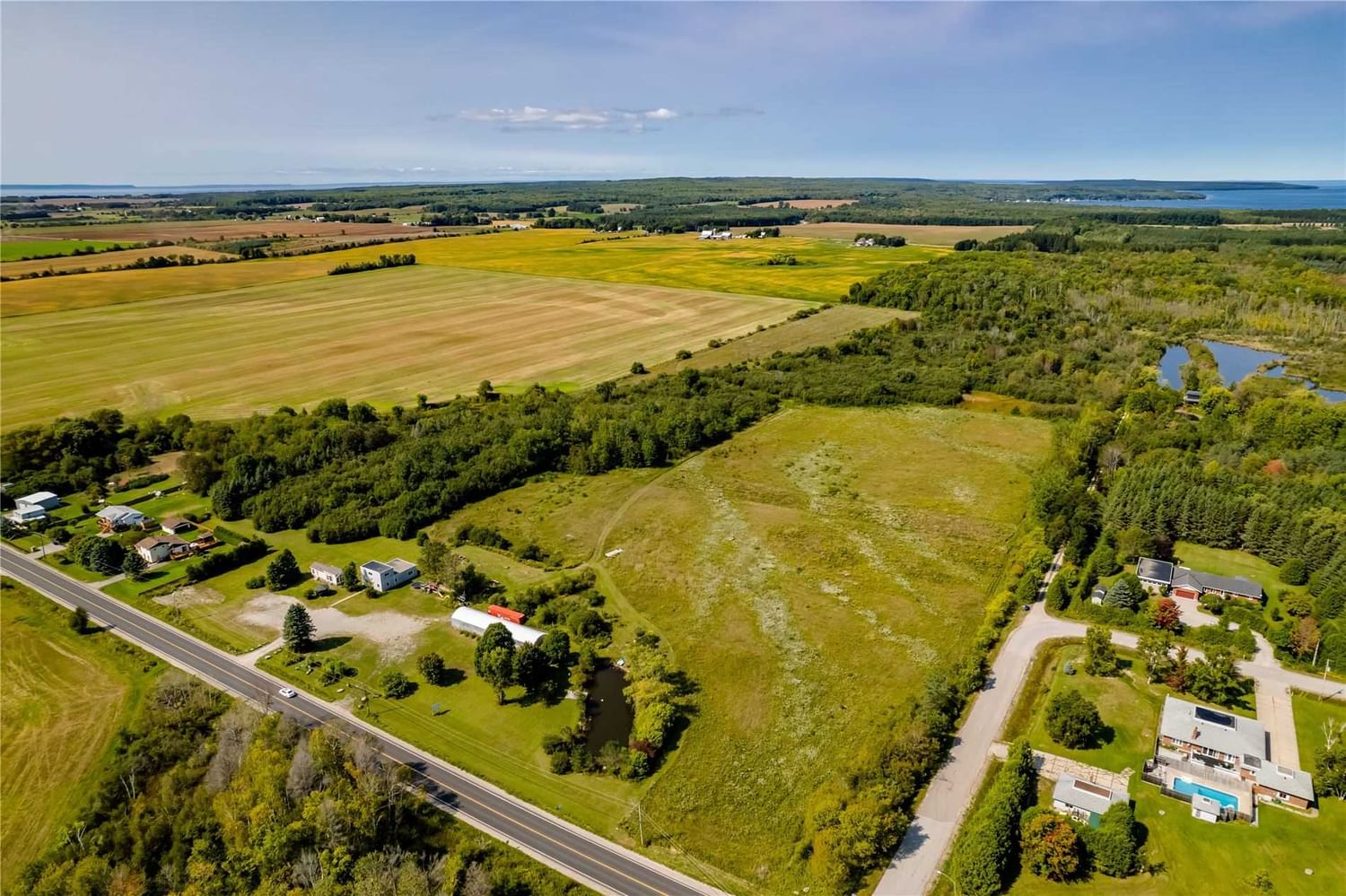 Detached House sold at 70 Lafontaine Road, Tiny, Lafontaine, L9M 0H1 - MLS: S5822997