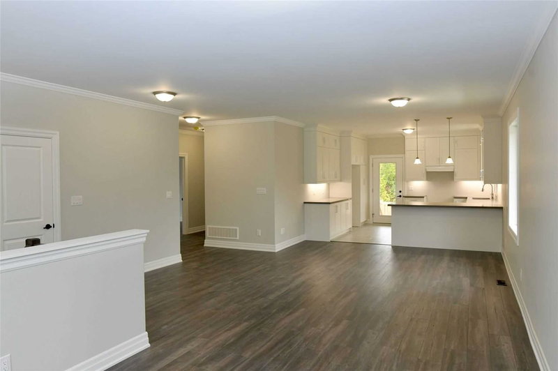 51 Natures Tr, Wasaga Beach, L9Z 0H4 | Image 3