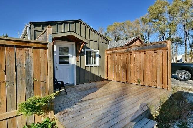 Listing Image 7