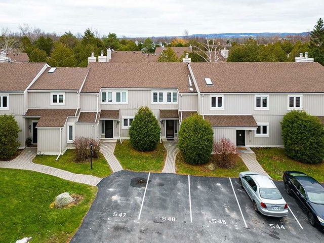 545 Oxbow Crescent